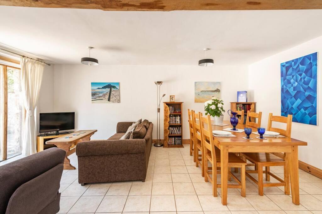 Beech Cottage, Spacious Rural Retreat Usk Ngoại thất bức ảnh